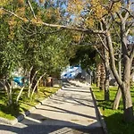 Hotel Marma *