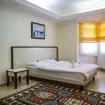 Hotel Marma *